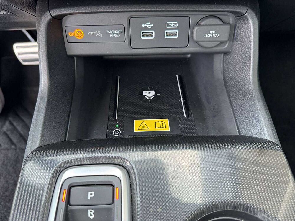 Honda Civic e: HEV Advance