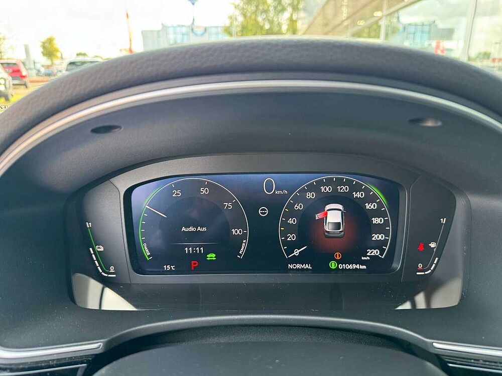 Honda Civic e: HEV Advance
