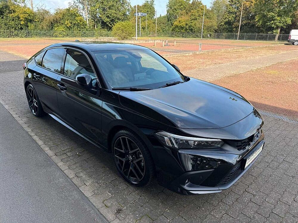 Honda Civic e: HEV Advance