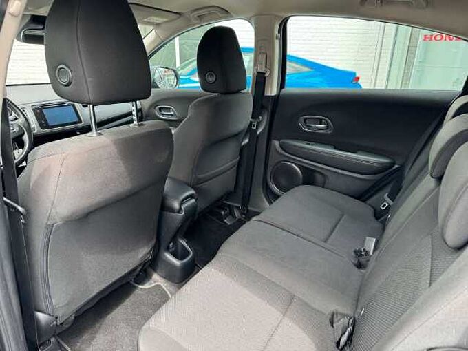 Honda HR-V 1.5 i-VTEC Elegance AHK