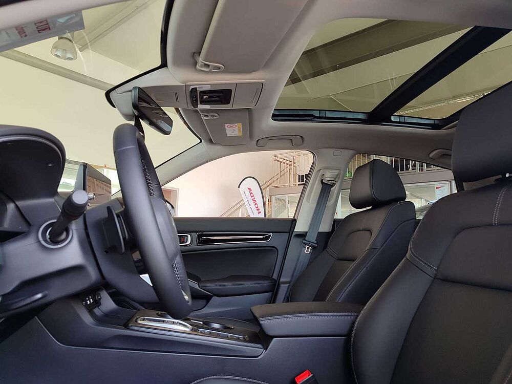 Honda Civic e: HEV 2.0 i-MMD Hybrid Advance - Leder-Navi-SHD
