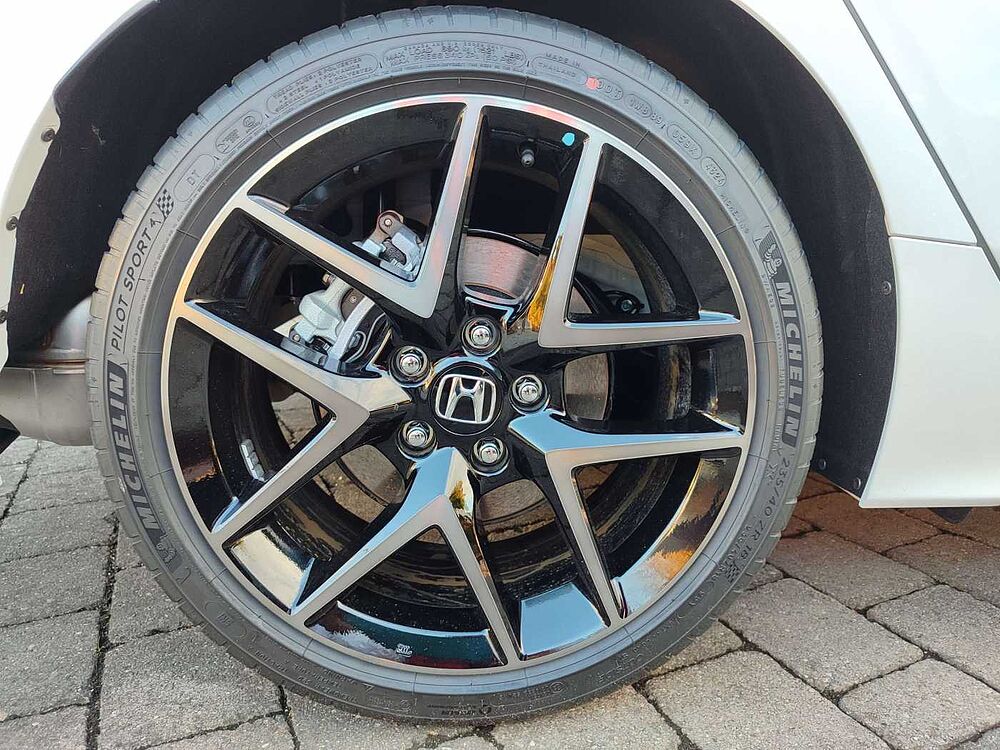 Honda Civic e: HEV 2.0 i-MMD Hybrid Advance - Leder-Navi-SHD