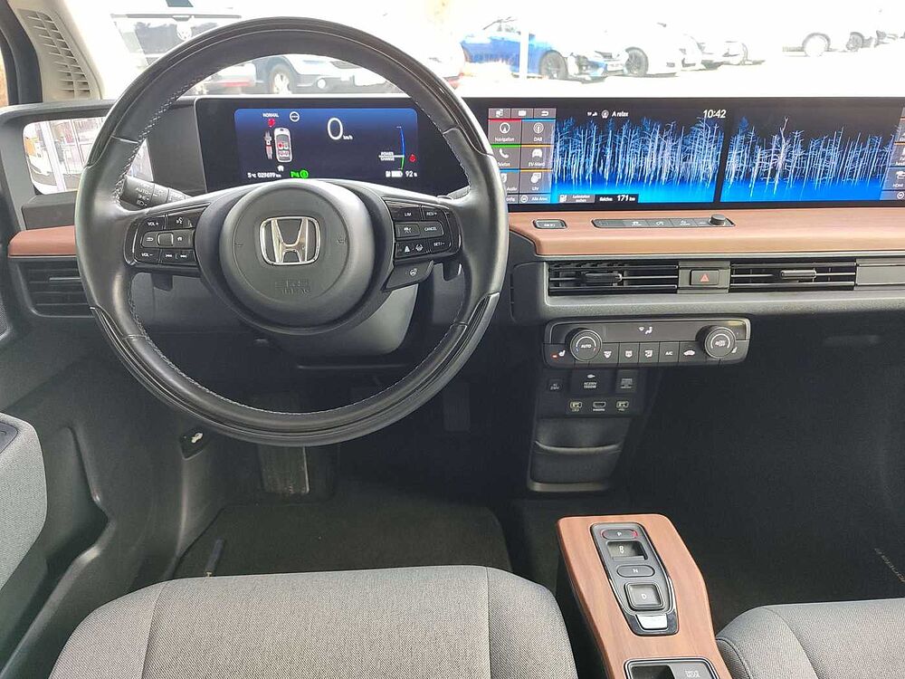 Honda e Advance-Paket -Navi -Pano -LED -17-Zoll -Kamera