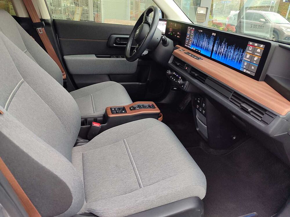 Honda e Advance-Paket -Navi -Pano -LED -17-Zoll -Kamera