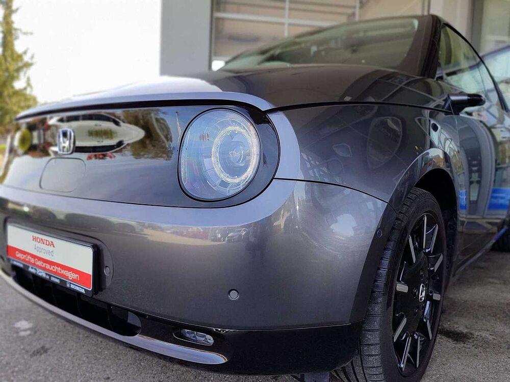 Honda e Advance-Paket -Navi -Pano -LED -17-Zoll -Kamera