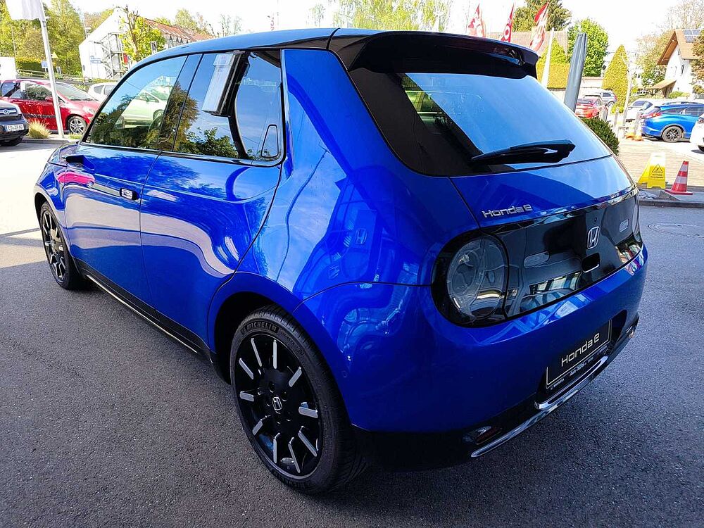 Honda e Advance-Paket -Navi -Pano -LED -17-Zoll -Kamera