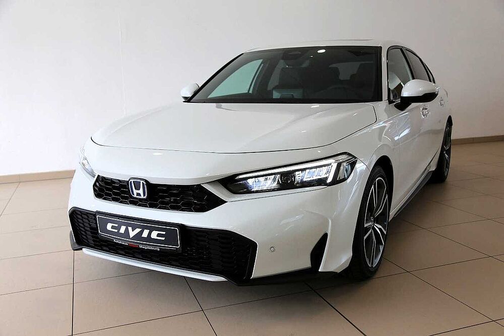 Honda Civic Advance Facelift Pano Bosesound e-Sitze