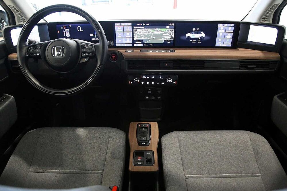 Honda e Advance 17' Pano, RFK, SHZ, LHZ