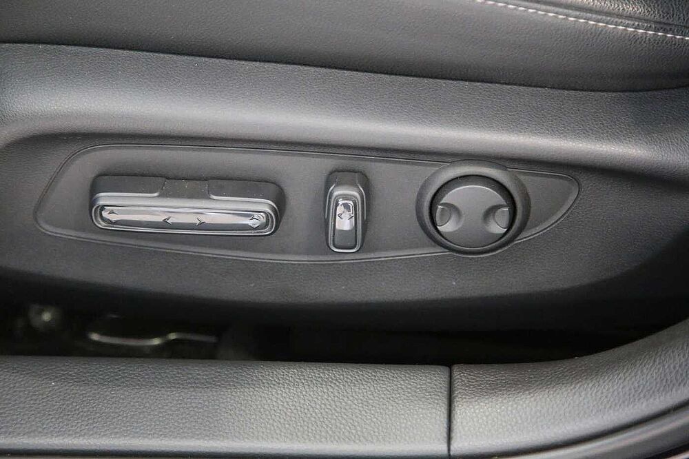 Honda Civic Lim. e: HEV Advance RFK, SHZ, Pano, LHZ, Bose