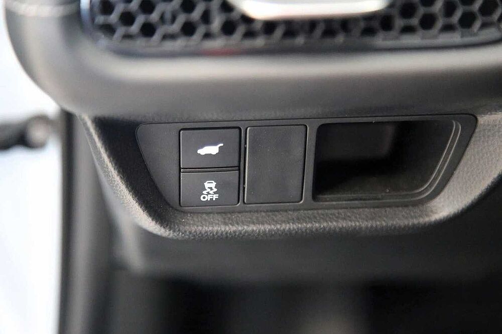Honda ZR-V e: HEV Advance SHZ v+h Pano HUD Bose e-Sitze