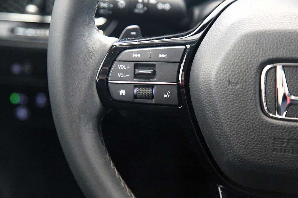 Honda Civic Lim. 5-trg e: HEV Elegance RFK Navi SHZ DAB