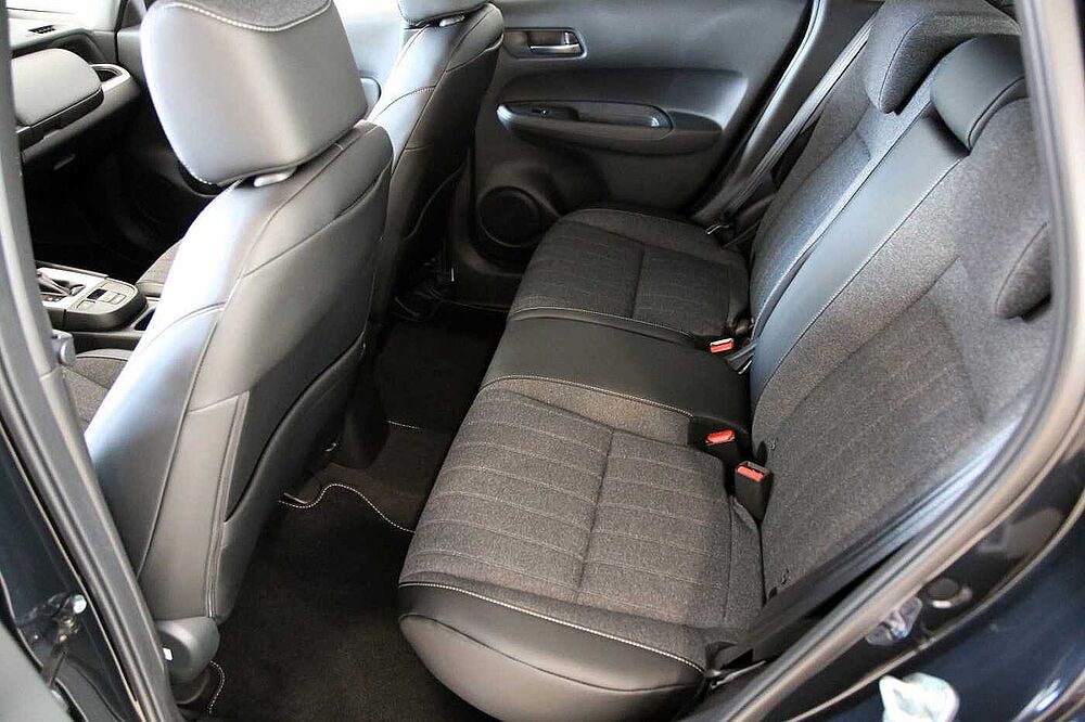 Honda Jazz 1.5 i-MMD Hybrid Advance RFK Navi SHZ LHZ
