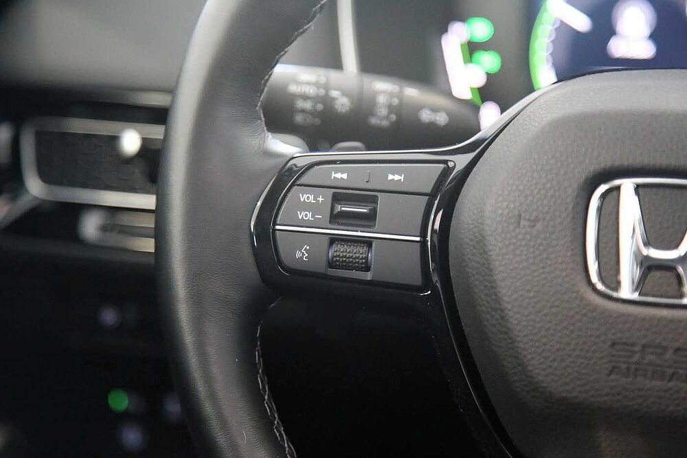 Honda Civic Lim. 5-trg. e: HEV Advance AZV Pano Bose