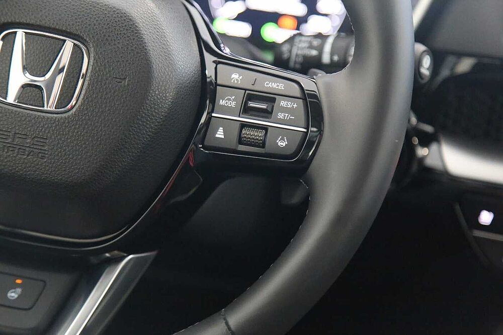 Honda CR-V e: HEV Advance AWD 360Grad Kamera Bose HUD