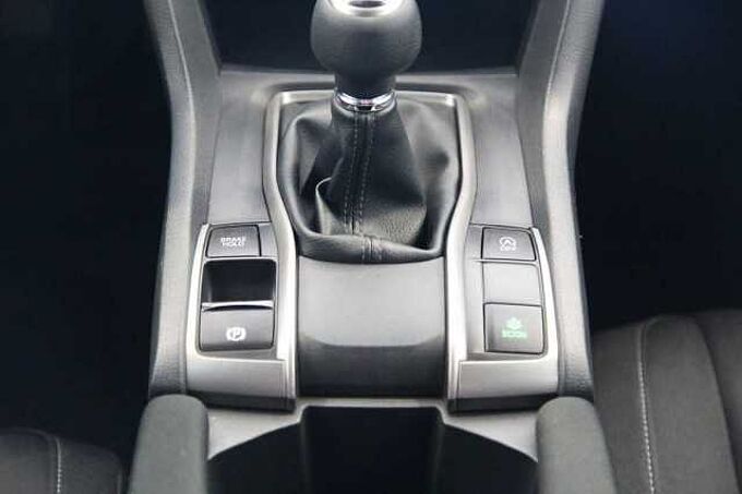 Honda Civic Lim. 5-trg. 1.0 Comfort sehr gepflegt
