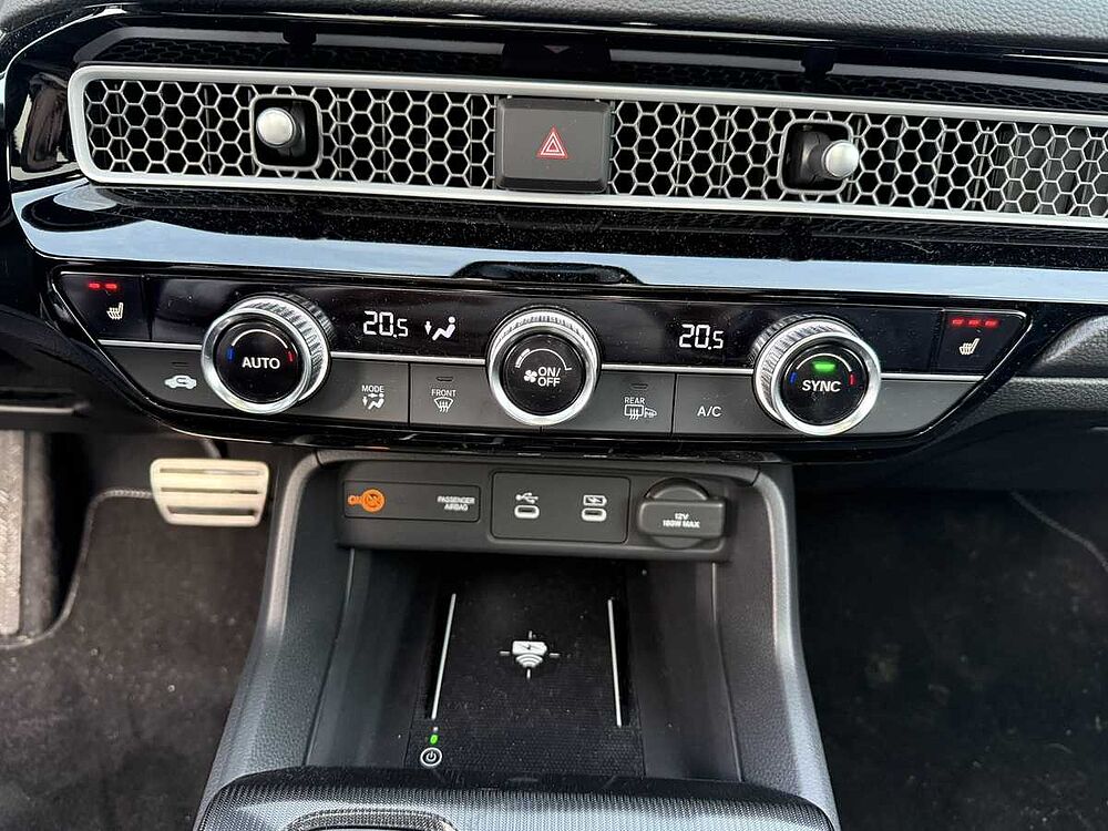 Honda Civic e: HEV 2.0 i-MMD Hybrid Advance