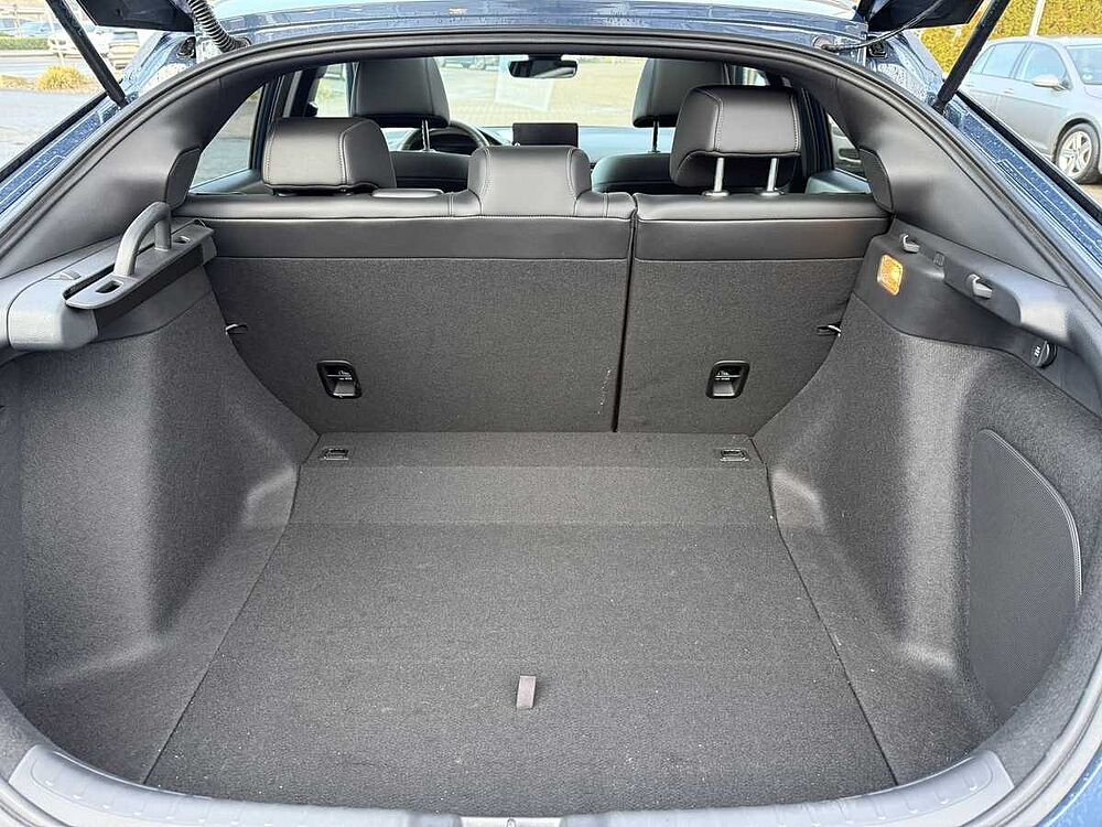 Honda Civic e: HEV 2.0 i-MMD Hybrid Advance