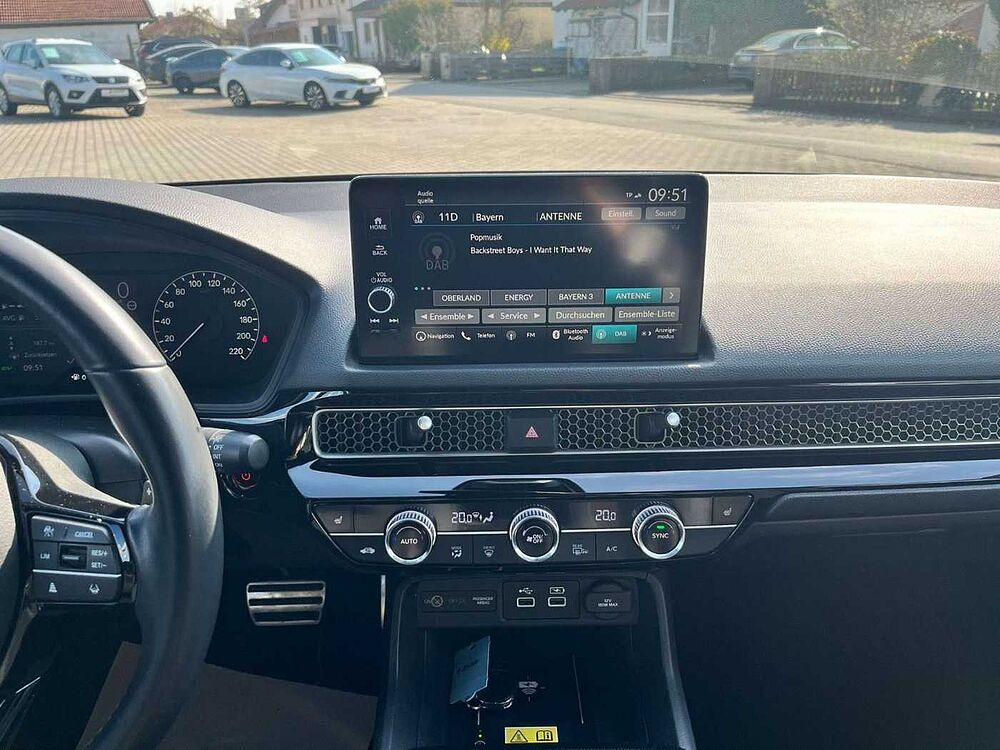 Honda Civic 2.0 e: HEV Sport