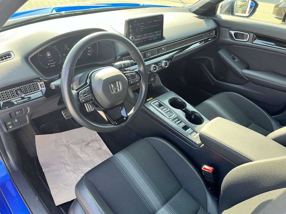 Honda Civic 2.0 e: HEV Sport