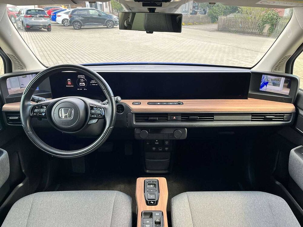 Honda e Advance