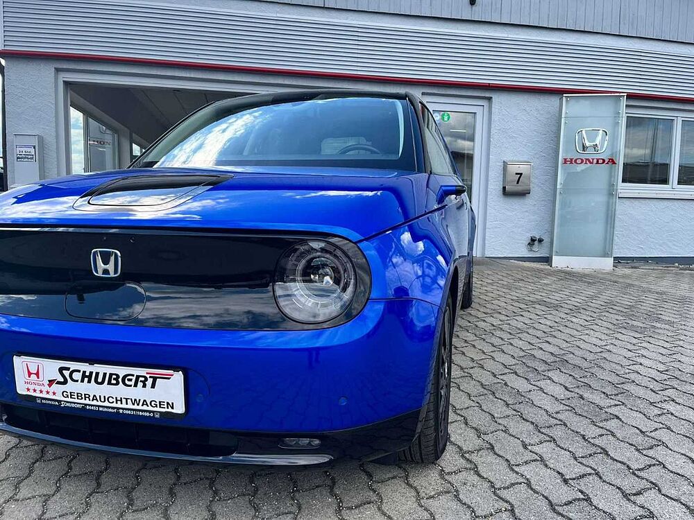 Honda e Advance