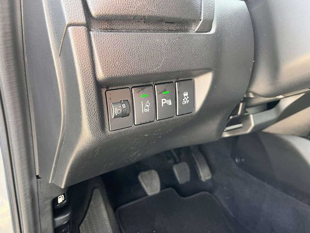 Honda Jazz 1.3 i-VTEC Elegance 1.5 i-Vtec unrep. HAGEL!