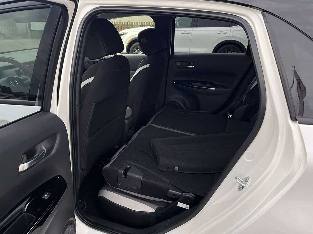 Honda Jazz 1.5 iMMD Crosstar Hybrid BI-COLOR