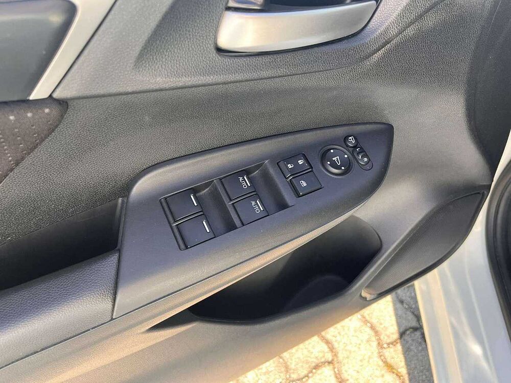 Honda Jazz 1.3 i-VTEC Elegance Automatik