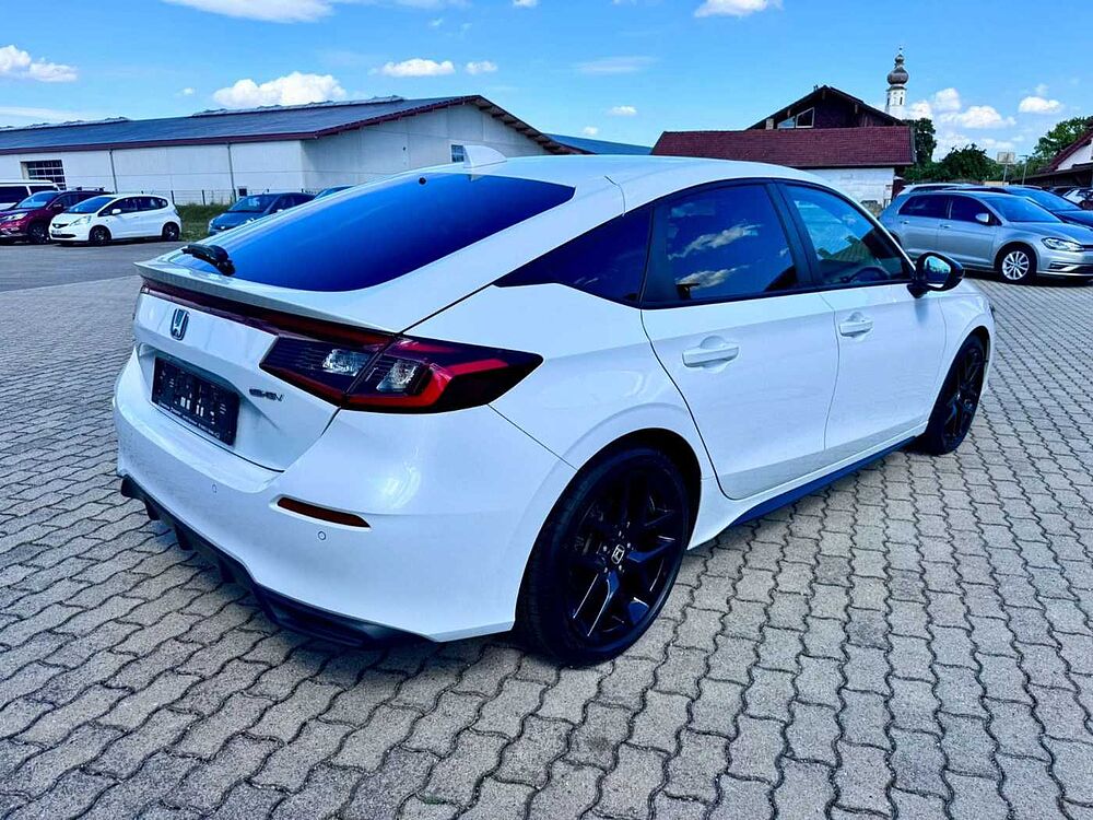 Honda Civic 2.0 i-MMD Hybrid e-CVT Sport