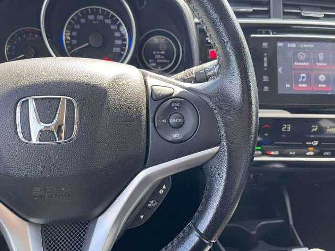 Honda Jazz 1.3 i-VTEC Elegance 1.5 i-Vtec unrep.HAGEL!