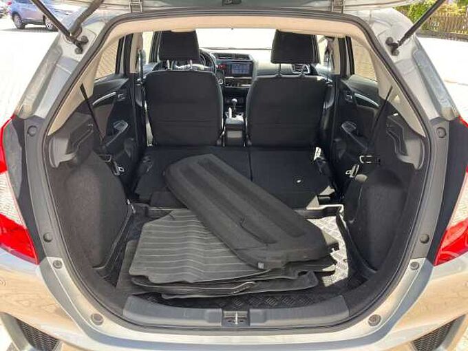 Honda Jazz 1.3 i-VTEC Elegance 1.5 i-Vtec unrep.HAGEL!