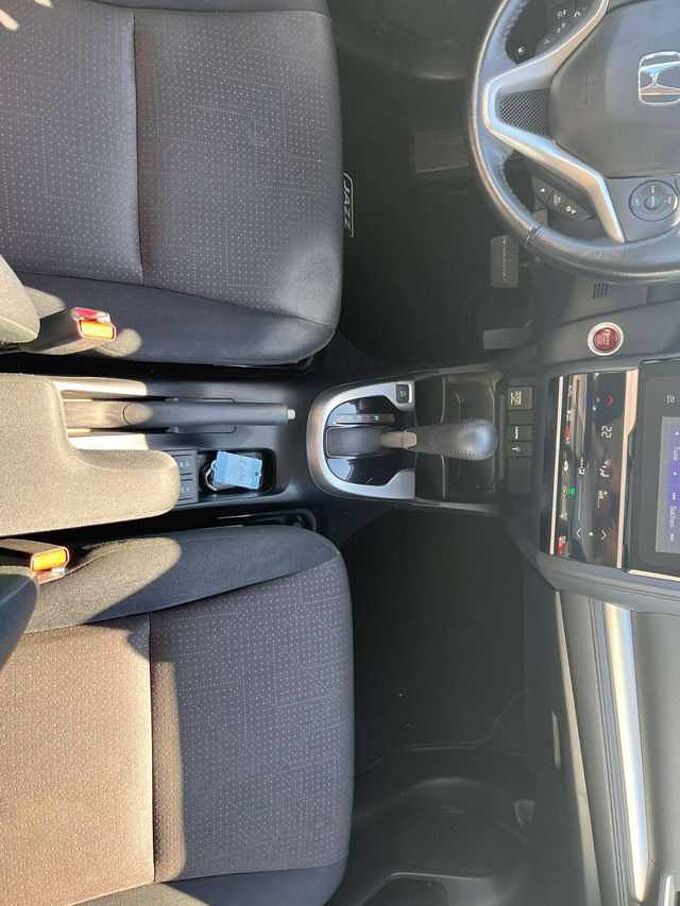 Honda Jazz 1.3 i-VTEC Elegance Automatik