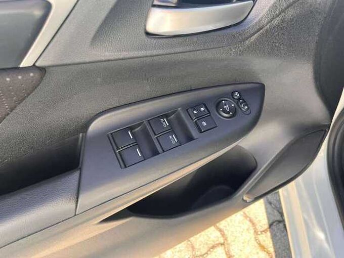 Honda Jazz 1.3 i-VTEC Elegance Automatik