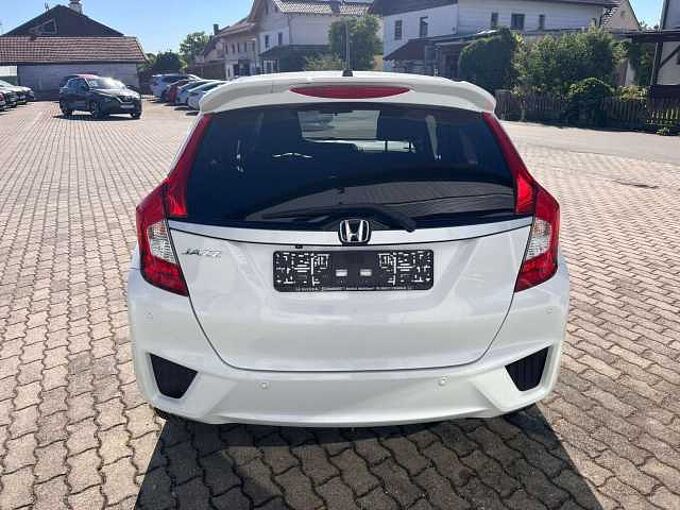 Honda Jazz 1.3 i-VTEC Elegance Automatik