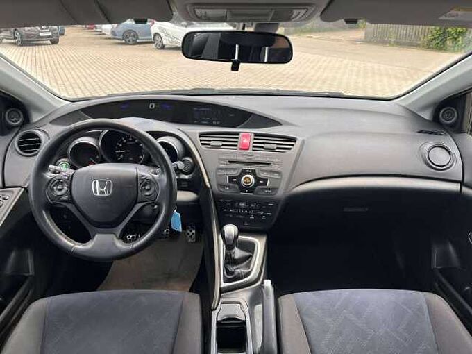 Honda Civic 1.8 i-VTEC Sport