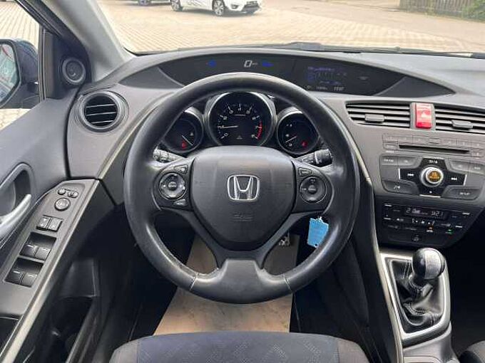 Honda Civic 1.8 i-VTEC Sport