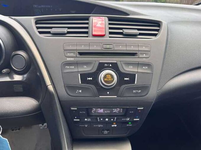 Honda Civic 1.8 i-VTEC Sport