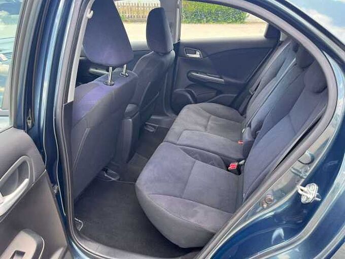 Honda Civic 1.8 i-VTEC Sport