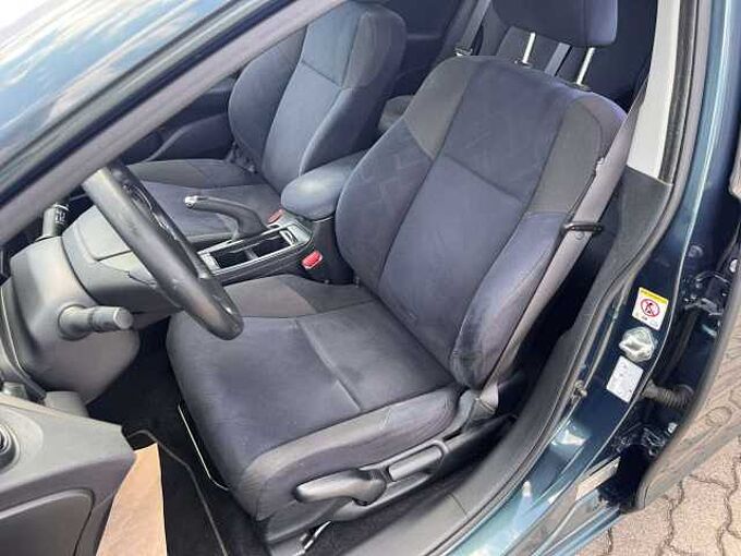 Honda Civic 1.8 i-VTEC Sport