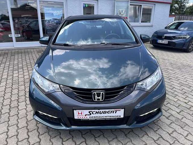 Honda Civic 1.8 i-VTEC Sport