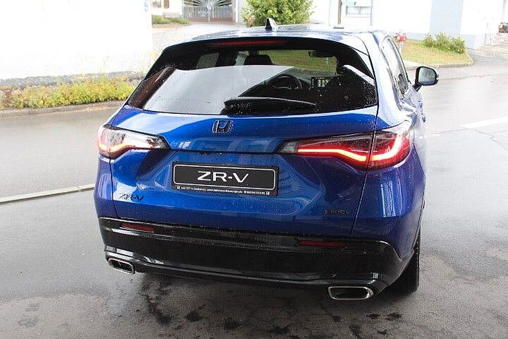 Honda ZR-V Sport mit Black Emblem Paket