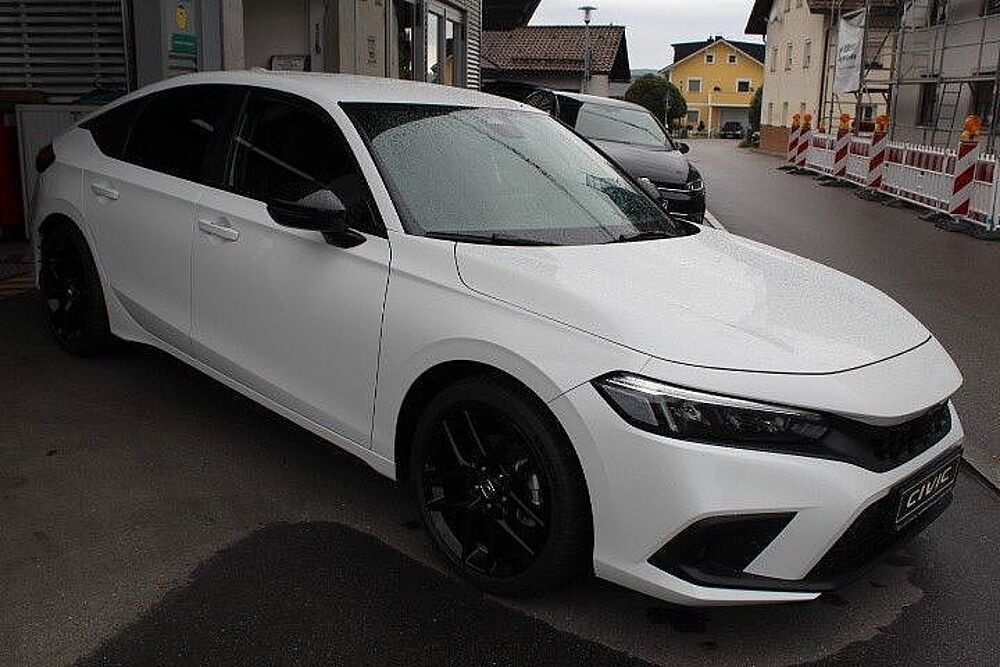 Honda Civic 2.0 Hybrid Sport Black Emblem