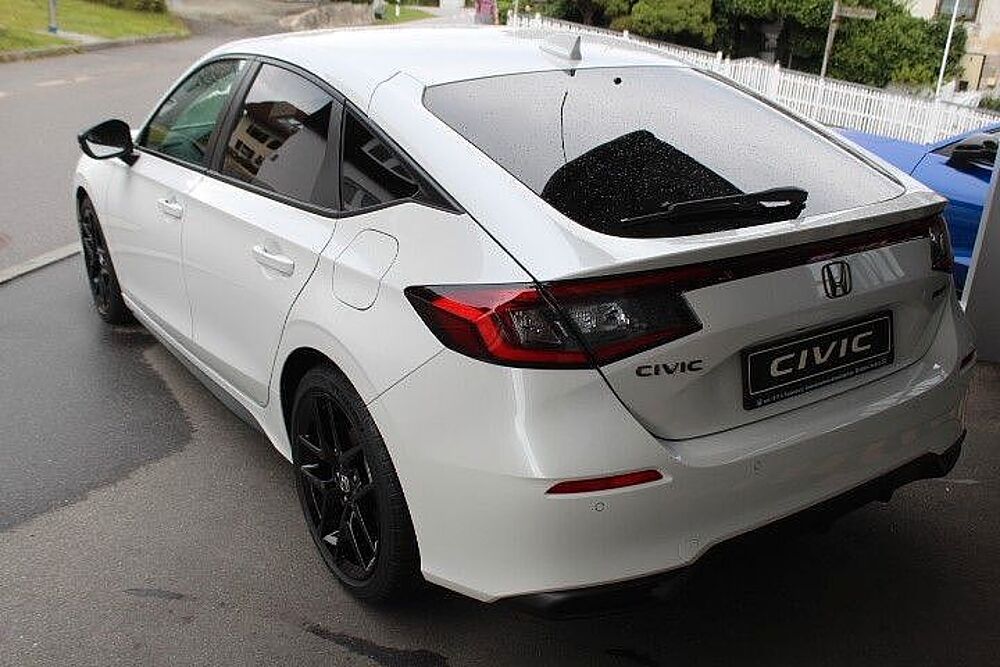 Honda Civic 2.0 Hybrid Sport Black Emblem