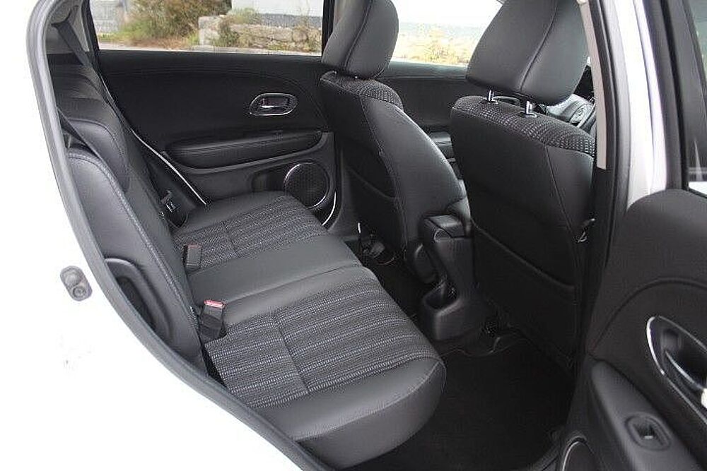 Honda HR-V 1.5 i-VTEC Executive, Navi