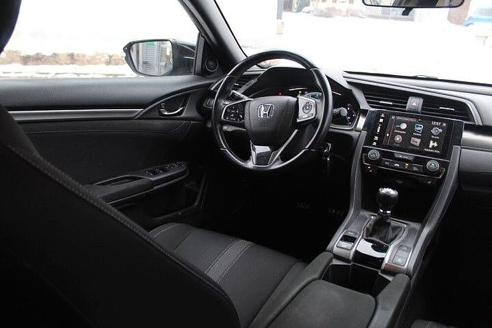 Honda Civic 1.0 i-VTEC Turbo Elegance, Navi