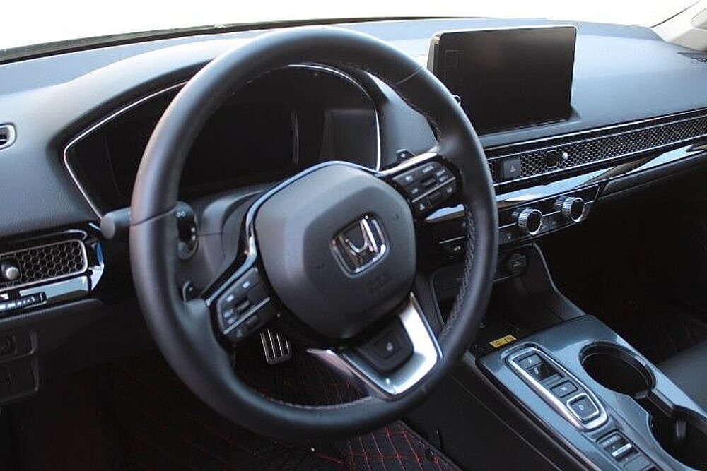 Honda Civic 2.0 Hybrid Advance Nordic Silver