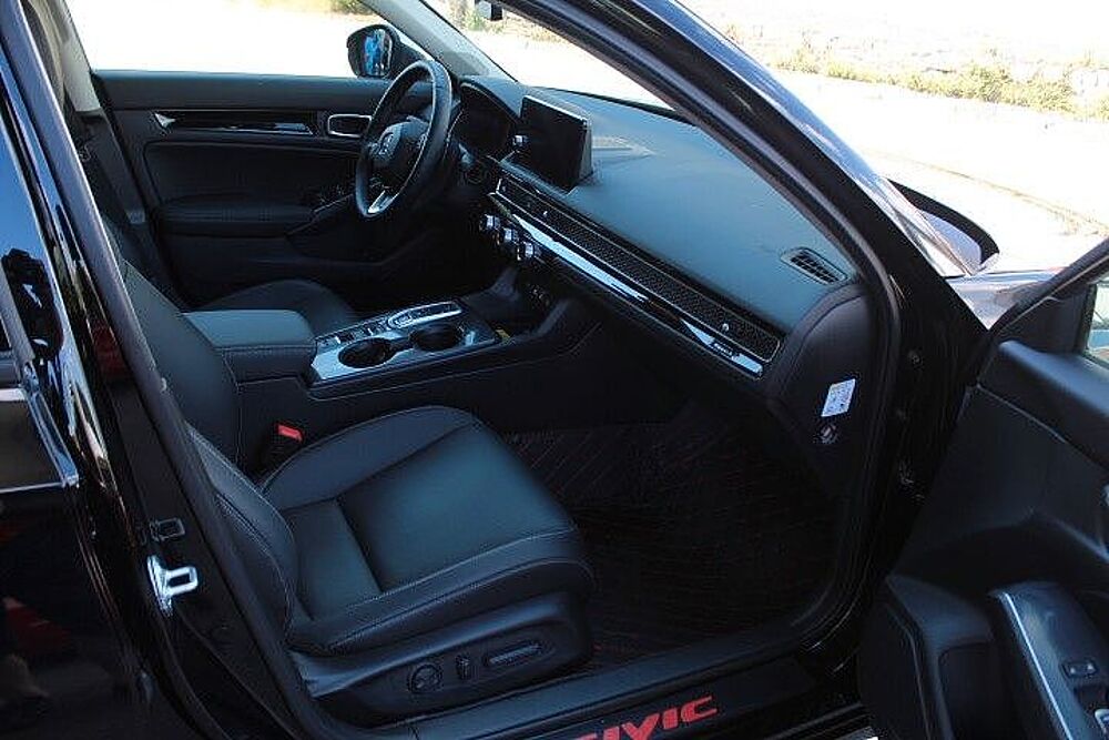 Honda Civic 2.0 Hybrid Advance Nordic Silver