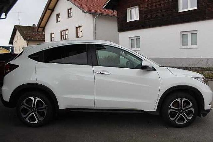 Honda HR-V 1.5 i-VTEC Executive, Navi
