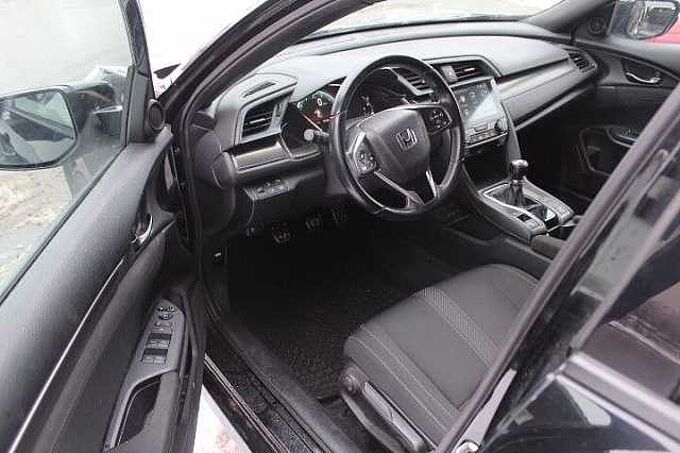 Honda Civic 1.0 i-VTEC Turbo Elegance, Navi