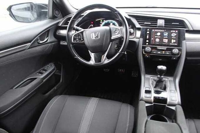 Honda Civic 1.0 i-VTEC Turbo Elegance, Navi